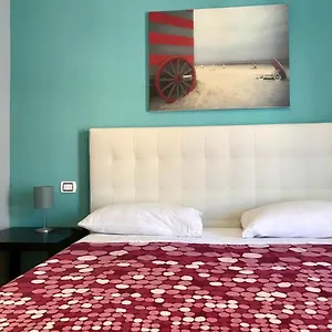 110 -guesthouse- Couette-café Bari